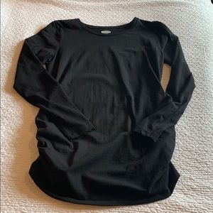 Black maternity tee